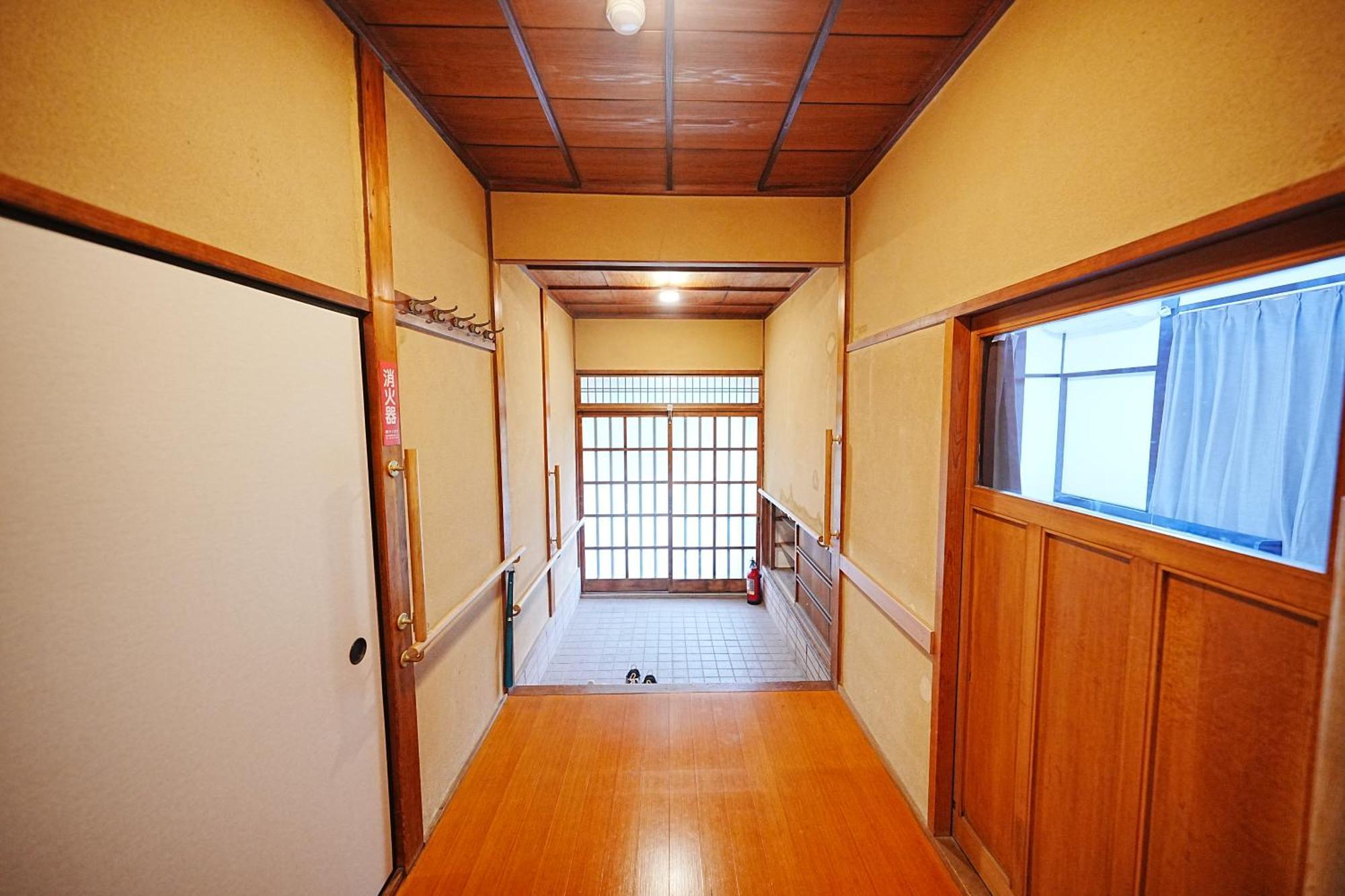 Family Or Business Travel 20 Percent Off丨200 Sqm 丨 14 Min To Shinjuku 丨century-Old Japanese Garden 丨3 Parking Spaces丨4 Bedrooms Токіо Екстер'єр фото