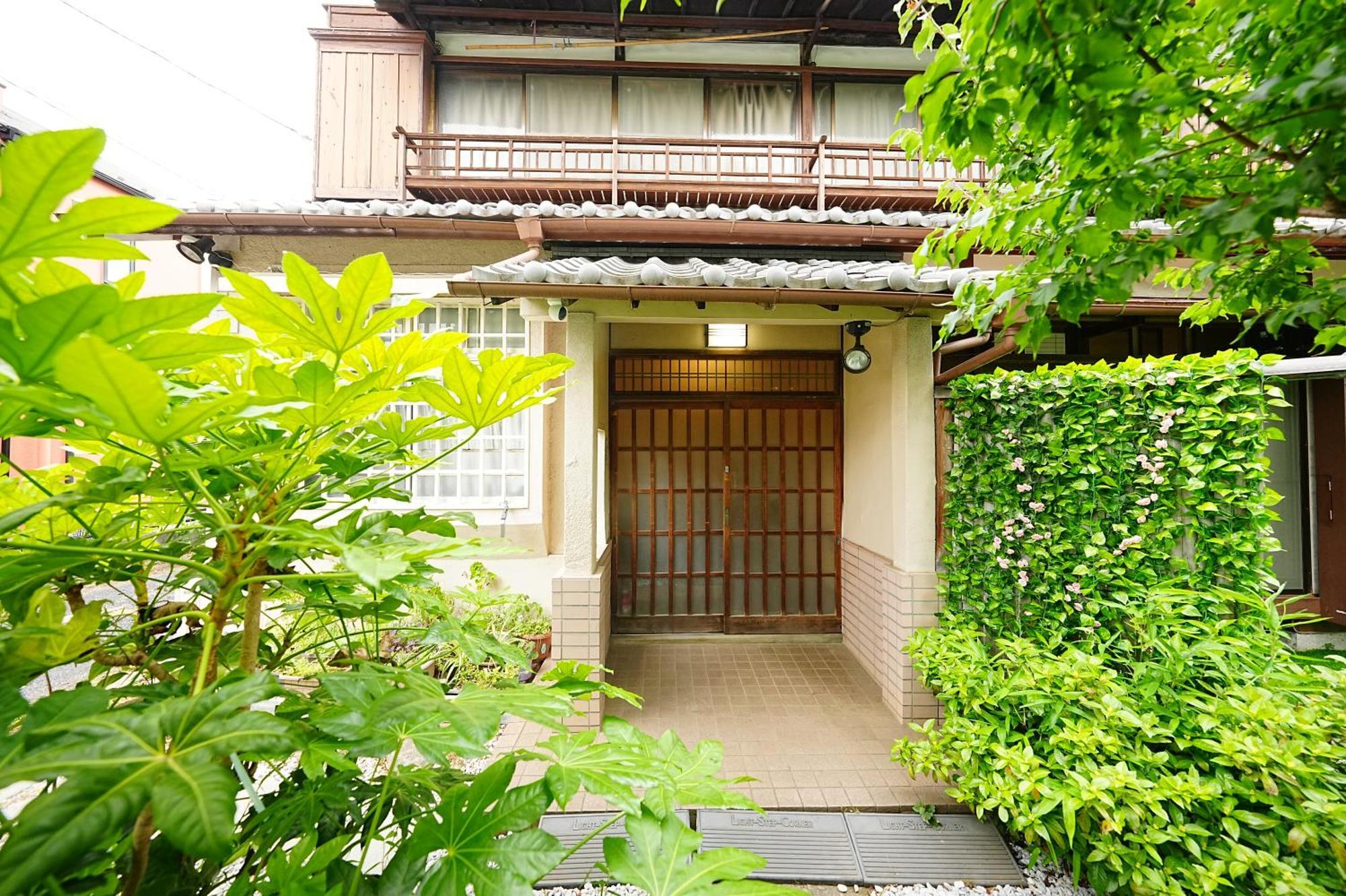 Family Or Business Travel 20 Percent Off丨200 Sqm 丨 14 Min To Shinjuku 丨century-Old Japanese Garden 丨3 Parking Spaces丨4 Bedrooms Токіо Екстер'єр фото