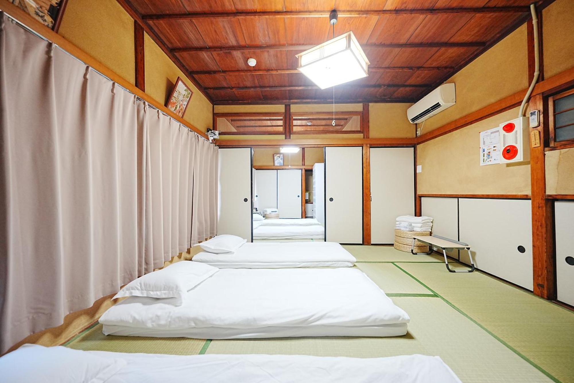 Family Or Business Travel 20 Percent Off丨200 Sqm 丨 14 Min To Shinjuku 丨century-Old Japanese Garden 丨3 Parking Spaces丨4 Bedrooms Токіо Екстер'єр фото