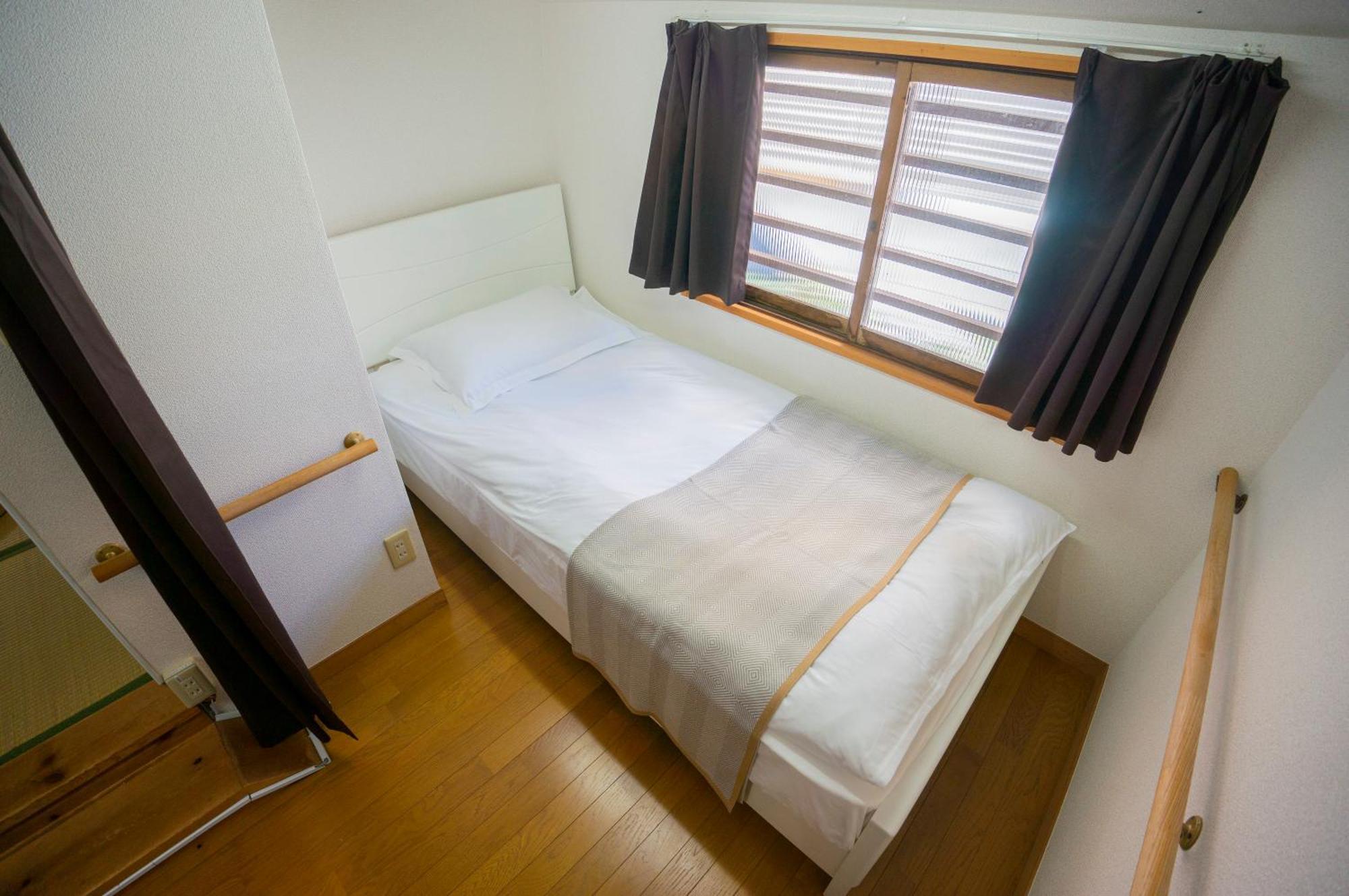 Family Or Business Travel 20 Percent Off丨200 Sqm 丨 14 Min To Shinjuku 丨century-Old Japanese Garden 丨3 Parking Spaces丨4 Bedrooms Токіо Екстер'єр фото