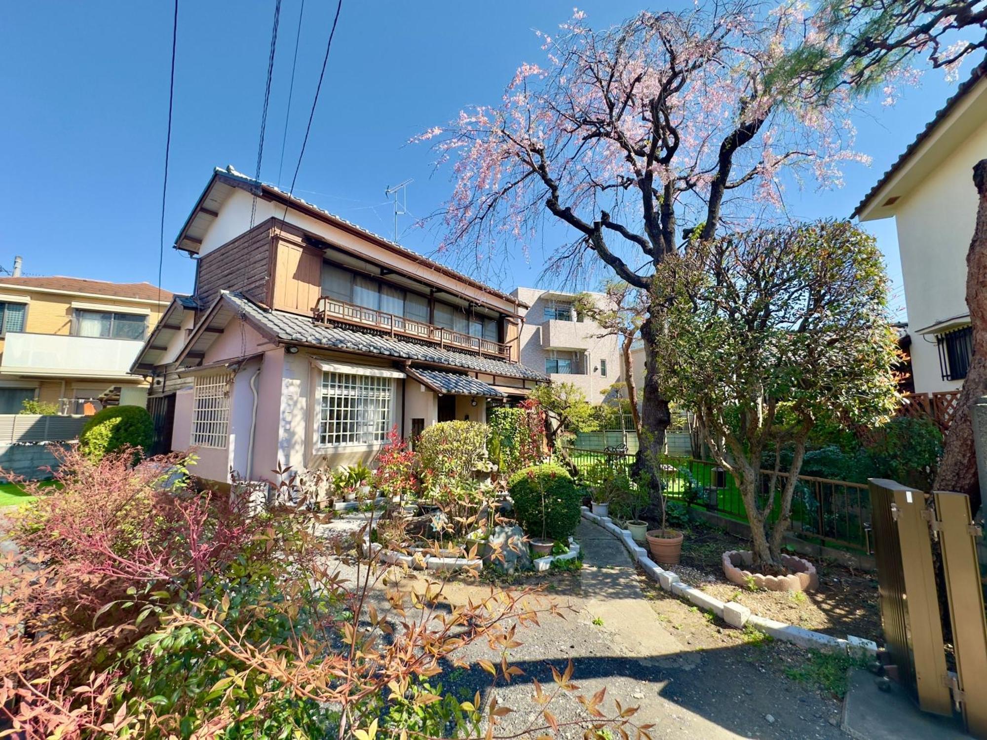 Family Or Business Travel 20 Percent Off丨200 Sqm 丨 14 Min To Shinjuku 丨century-Old Japanese Garden 丨3 Parking Spaces丨4 Bedrooms Токіо Екстер'єр фото